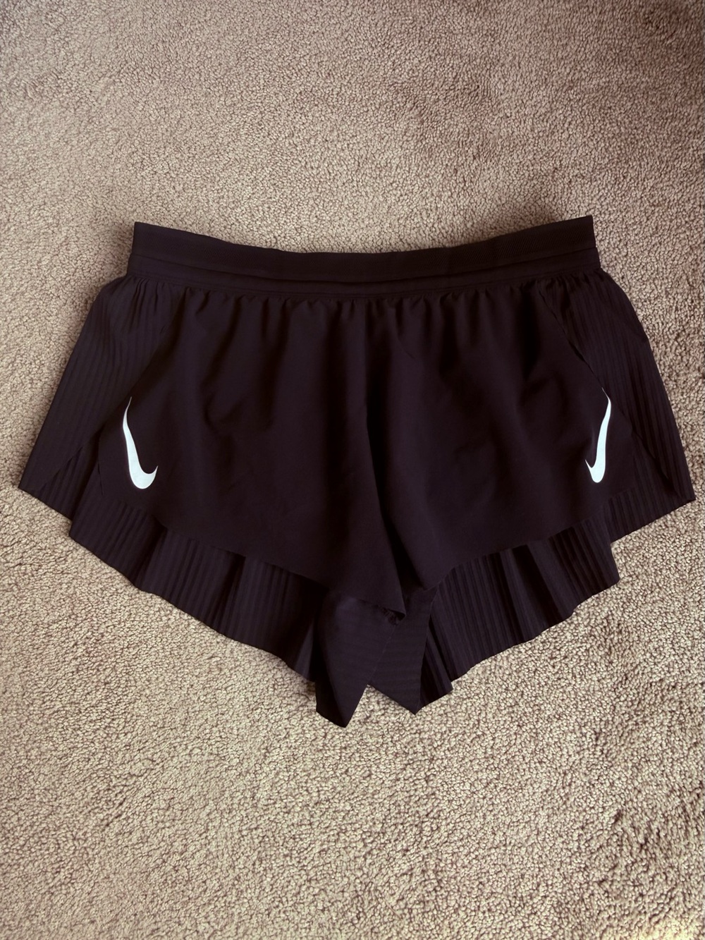 Nike Aeroswift split shorts